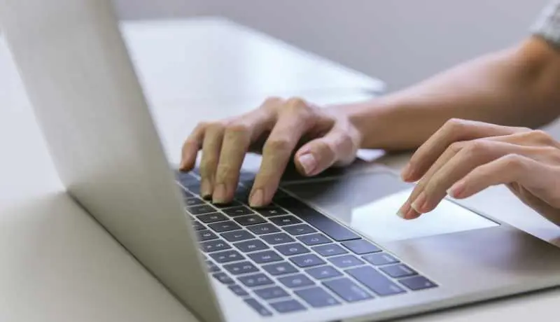 Escolhendo a melhor plataforma para um site de escritório de advocacia